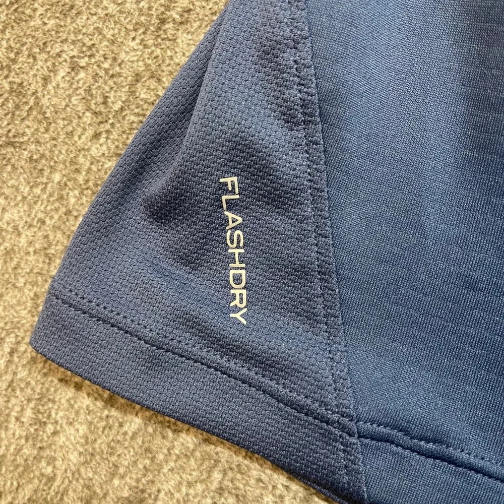 The North Face Mens FlashDry Quarter Zip Pullover Blue Slate Active Top Large